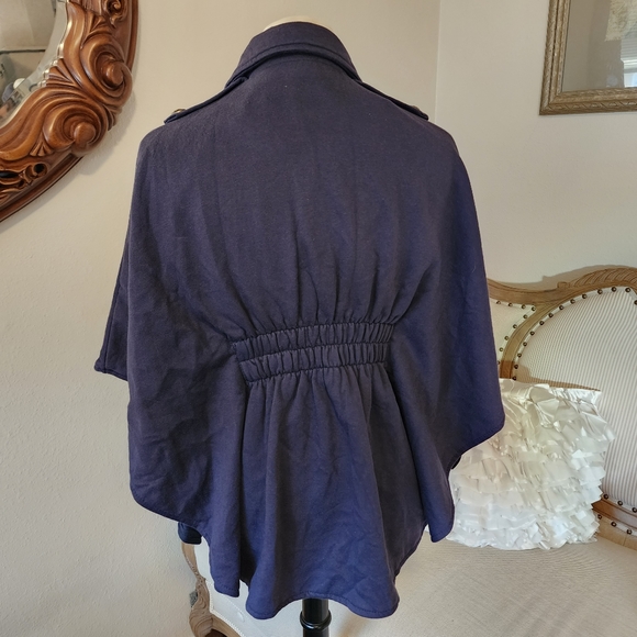 Material Girl Navy Blue Poncho Vest Size Large - Picture 7 of 10